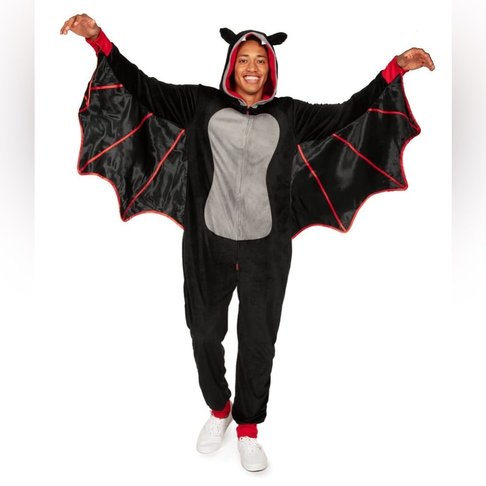 NWT Tipsy Elves Men’s Bat Costume Onesie Size M